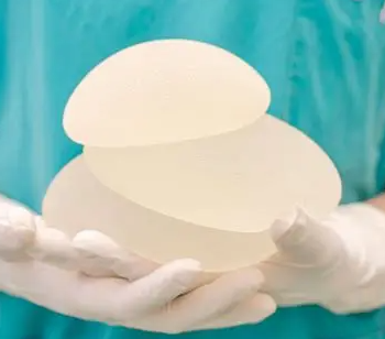 breast implants1 1